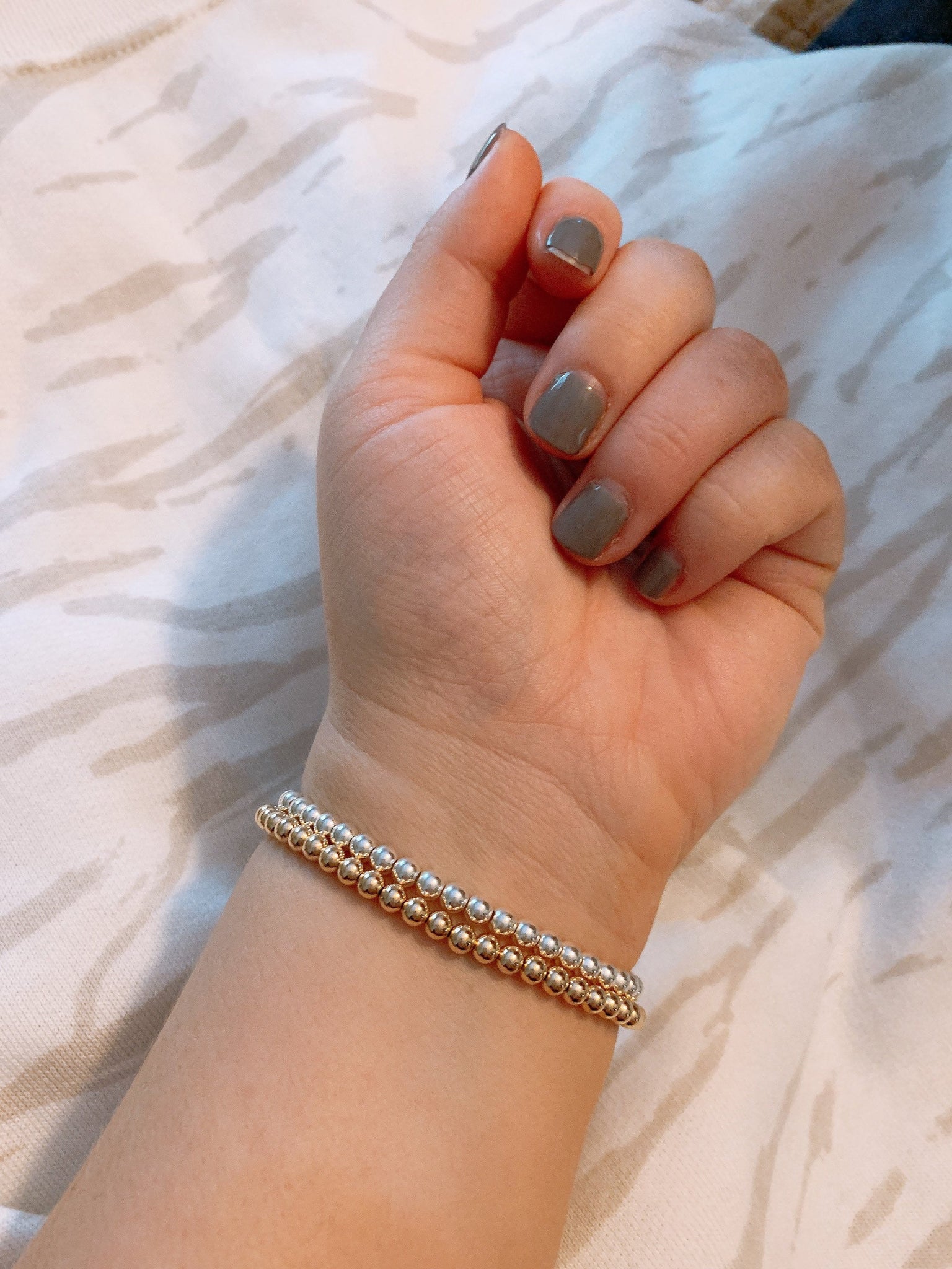 Medium Silver Beaded Bracelet